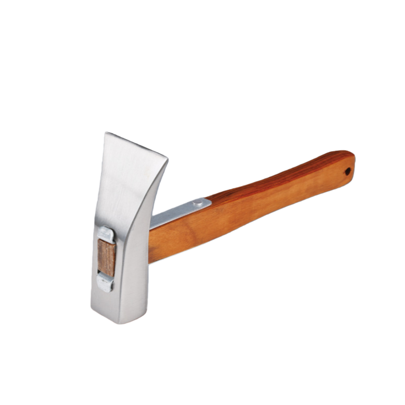 Rabbet plane with wooden handle